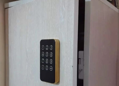تصویر 2 از خرید و قیمت قفل لمسی کابینت + فروش عمده